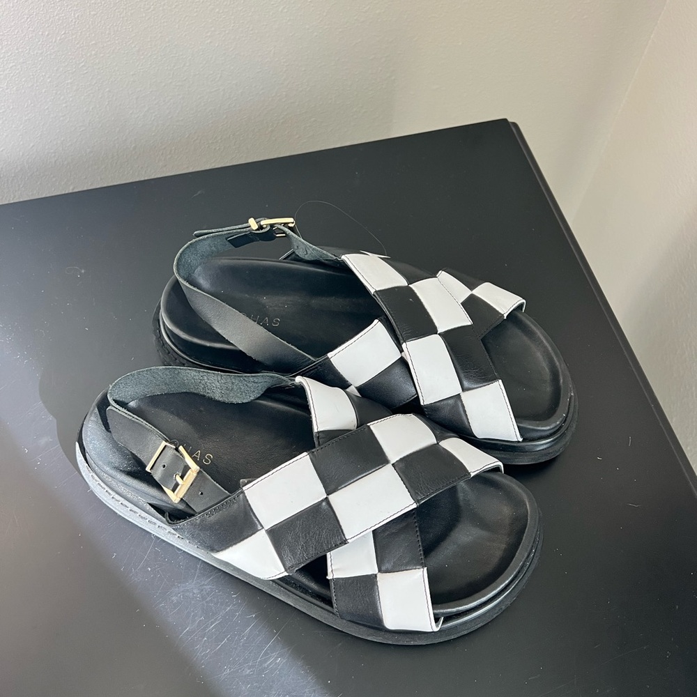 ALOHAS Black and White Checkered Sandals